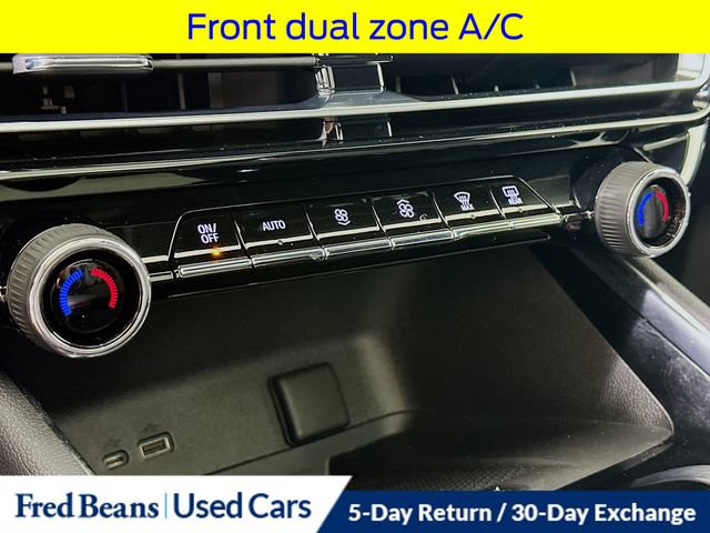 Used 2025 Chevrolet Traverse Z71 w/ Enhanced Driving Package AWD/4WD image 20