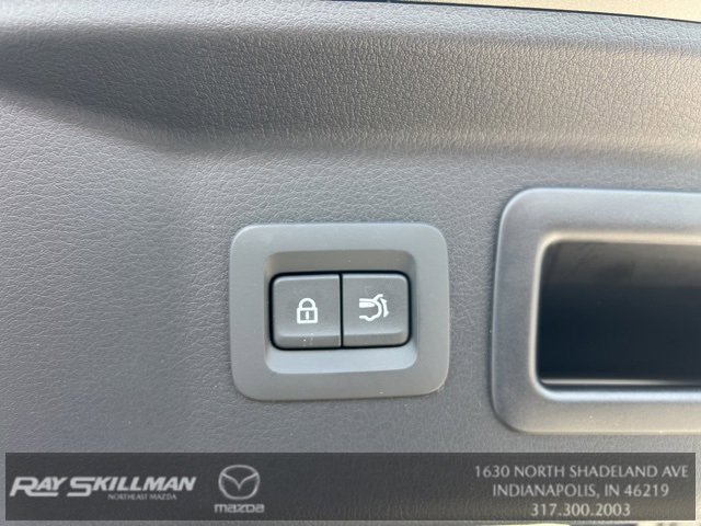 Certified 2025 MAZDA CX-70 Plug-In Hybrid w/ Premium Plus image 30