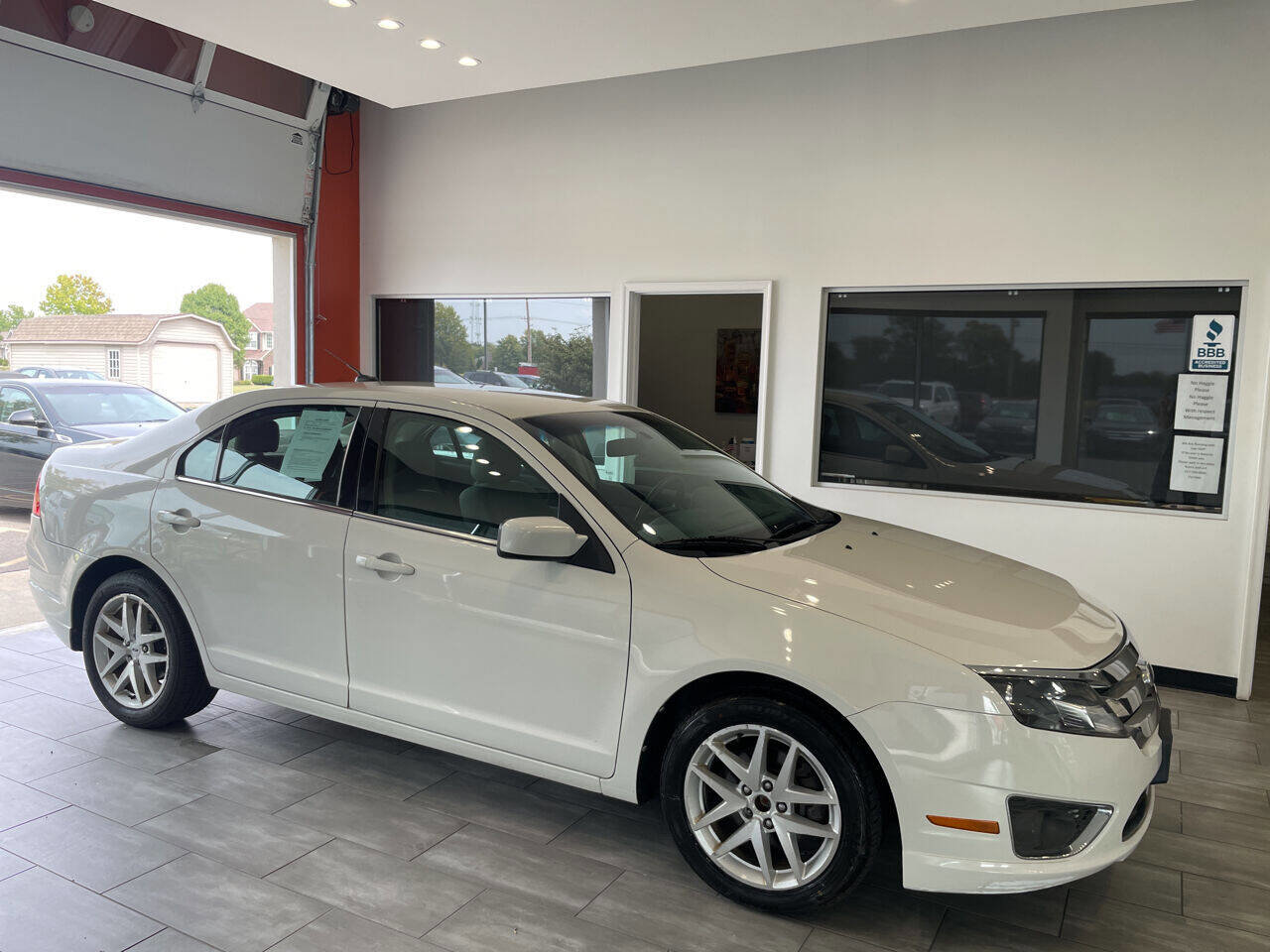 Used 2012 Ford Fusion SEL image 12