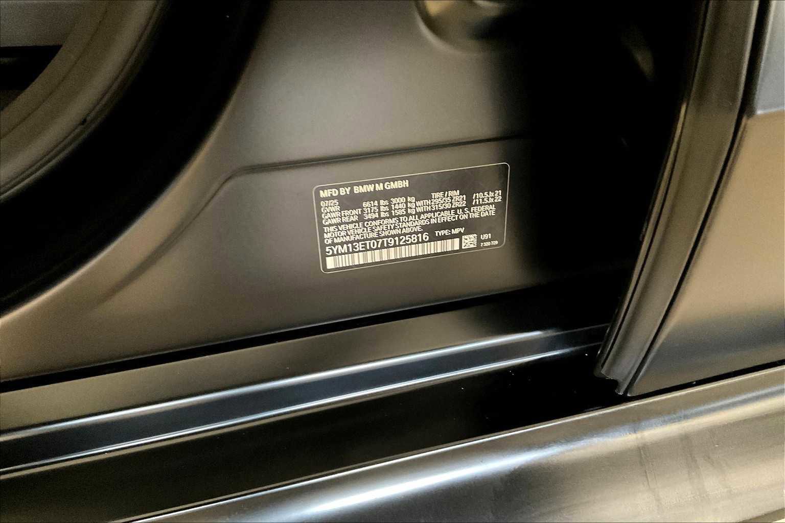 New 2026 BMW X5 M Competition w/ Executive Package image 18