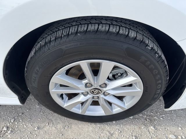 Used 2025 Toyota Camry LE image 24