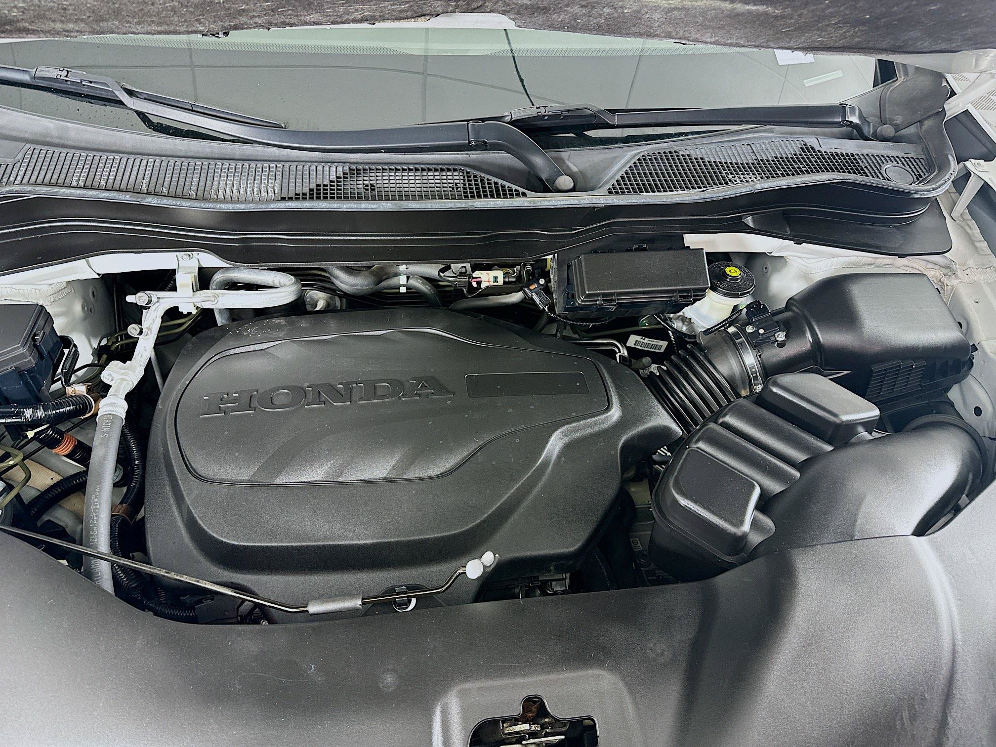 Used 2021 Honda Pilot EX image 32