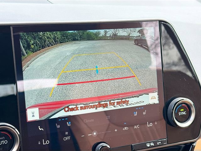 Used 2025 Lexus NX 250 FWD w/ Towing Package (2000 Lbs) image 33