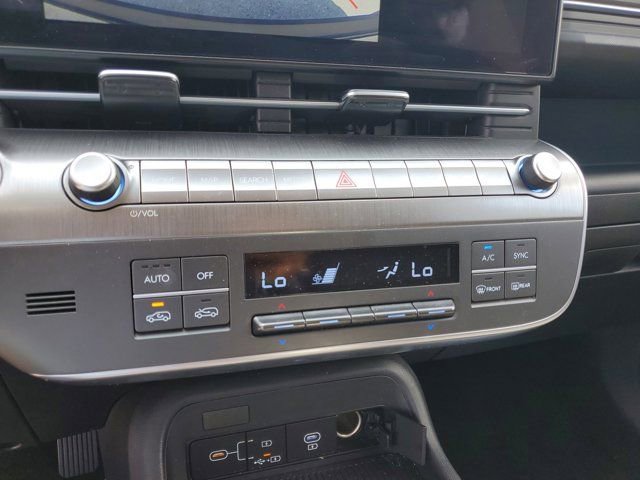 Certified 2024 Hyundai Kona SEL image 25