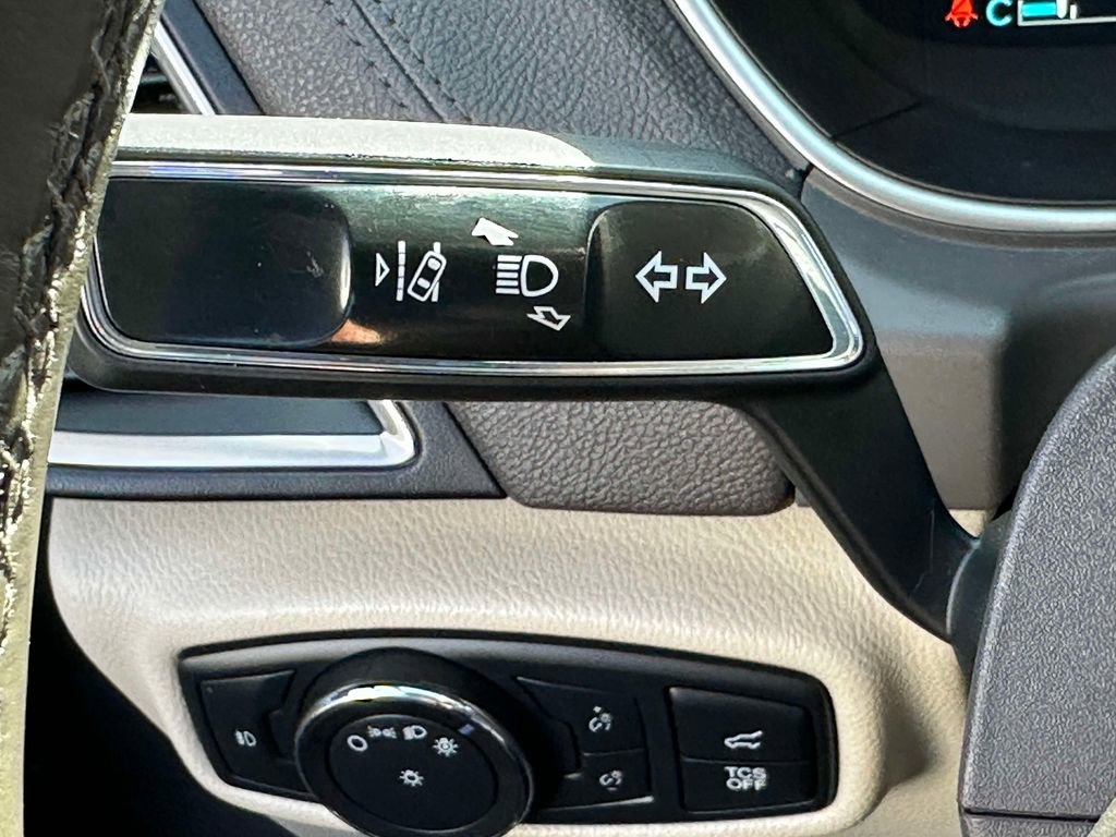 Used 2020 Lincoln Nautilus Reserve image 29