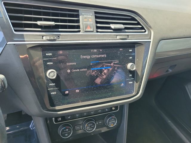 Used 2018 Volkswagen Tiguan SEL FWD image 19