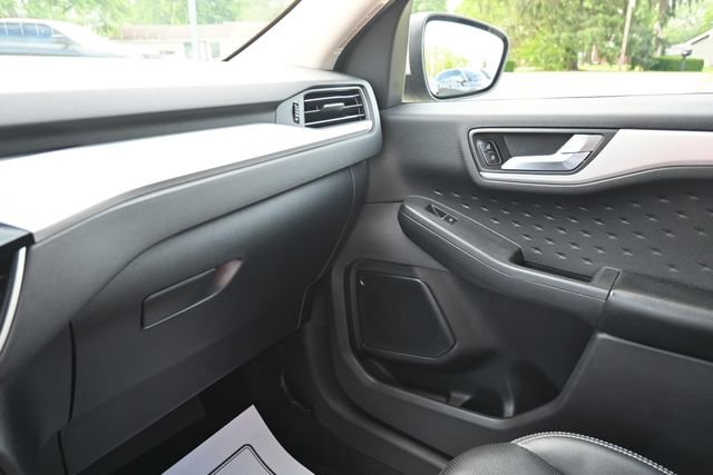 Used 2020 Ford Escape SEL AWD/4WD image 27