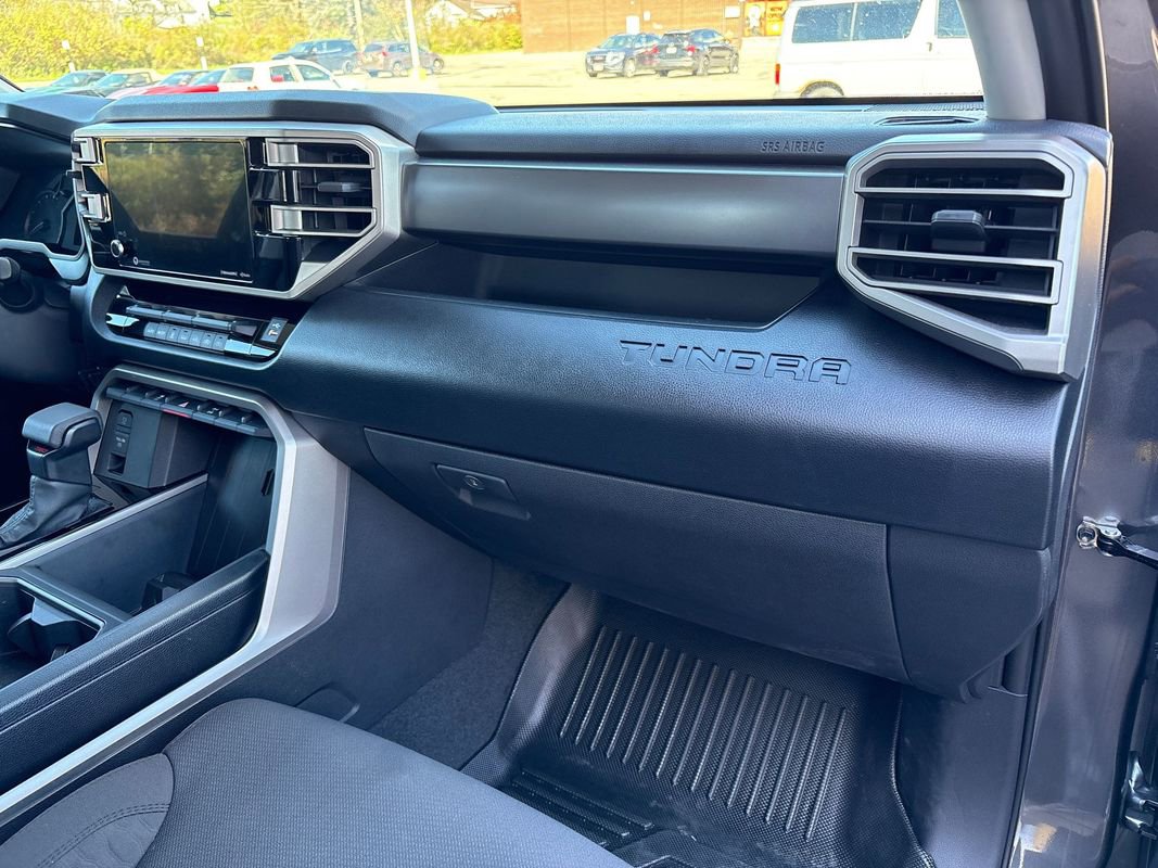 Used 2022 Toyota Tundra SR5 image 34