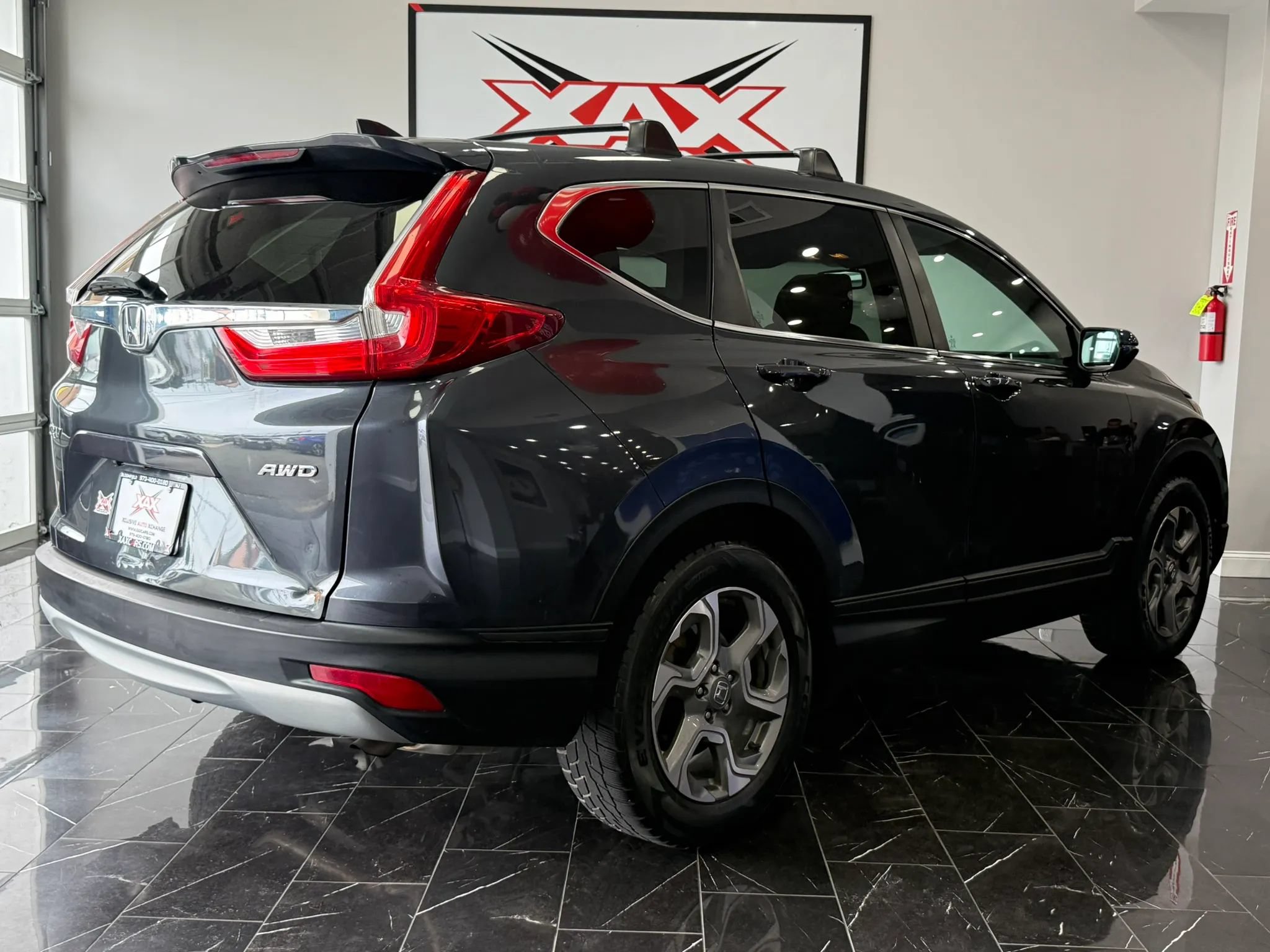 Used 2018 Honda CR-V EX-L image 6