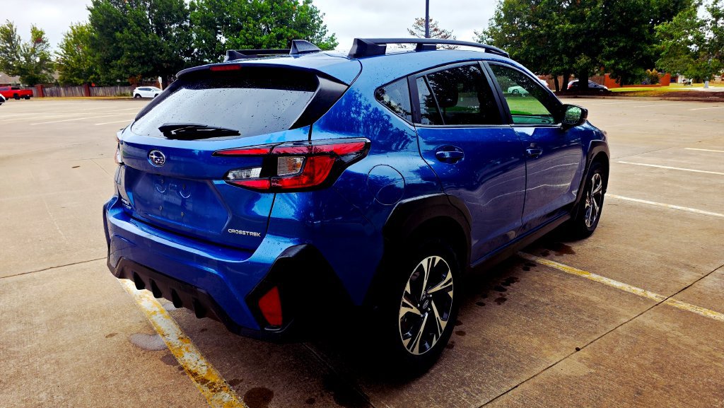 Used 2024 Subaru Crosstrek 2.0i Premium AWD/4WD image 15