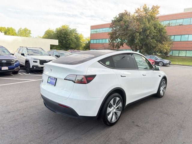 Used 2023 Tesla Model Y Long Range AWD/4WD image 6