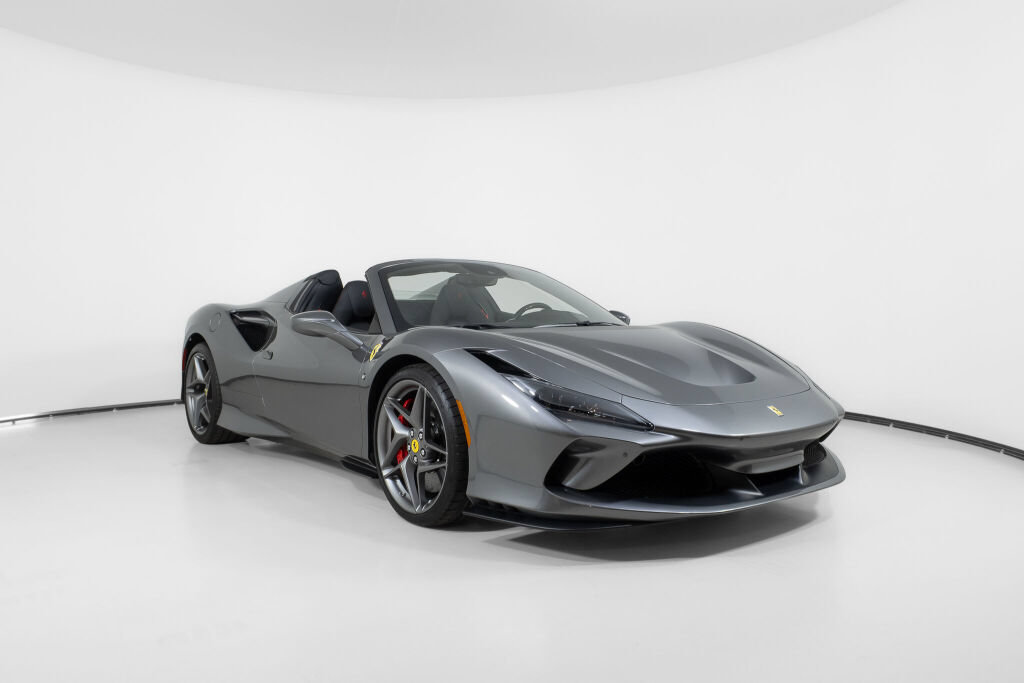Used 2022 Ferrari F8 Tributo RWD image 12