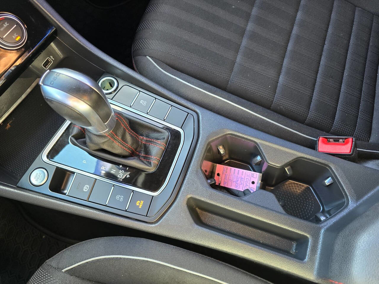 Used 2019 Volkswagen Jetta GLI FWD image 20