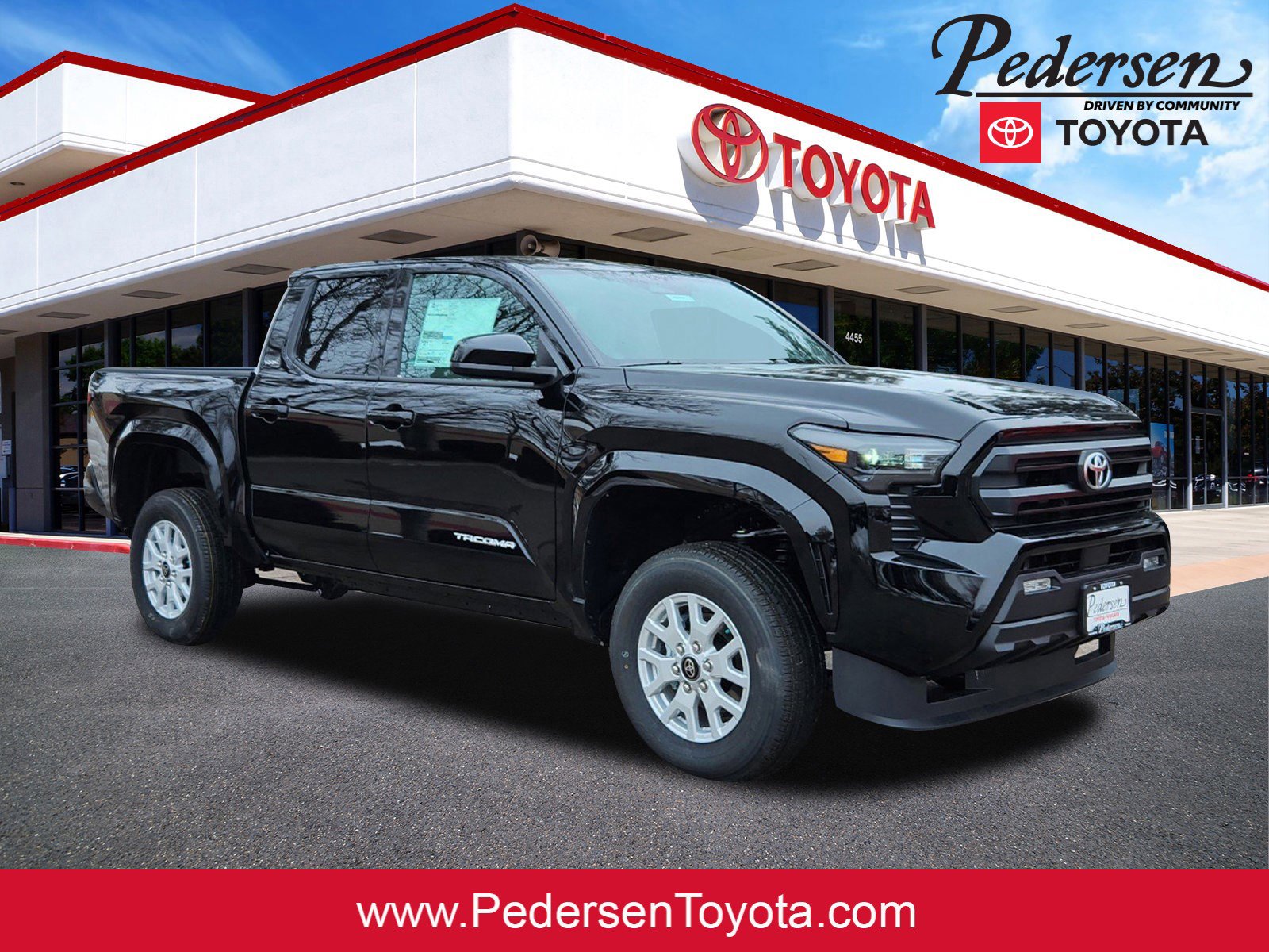 New 2025 Toyota Tacoma SR5