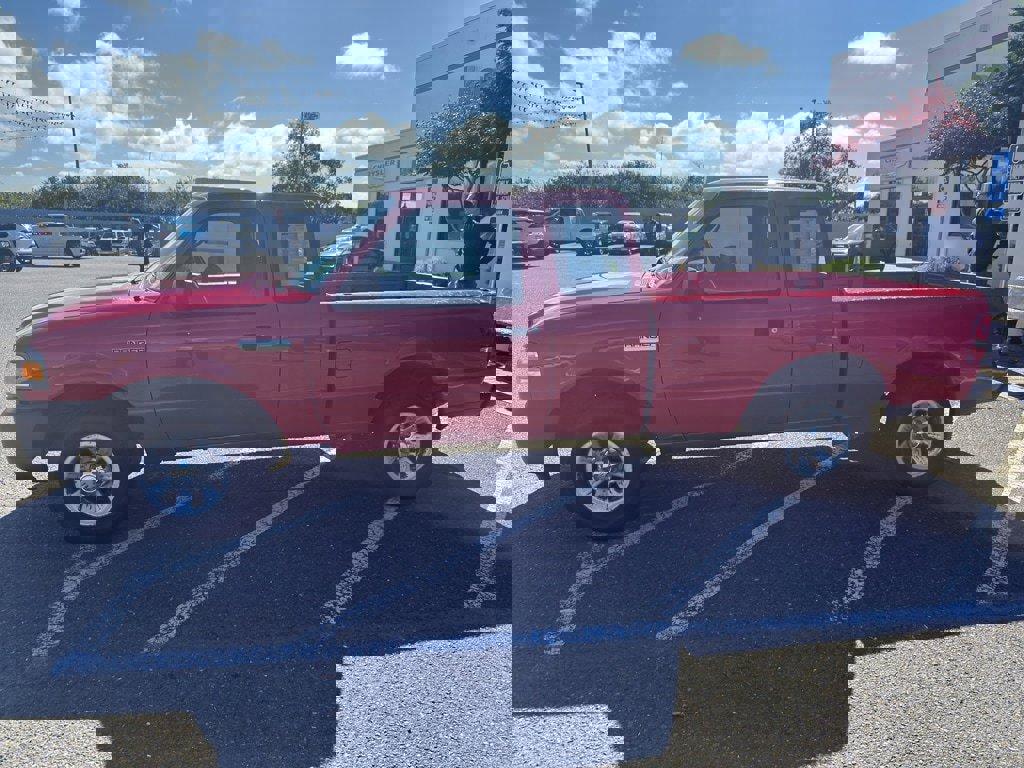 Used 2010 Ford Ranger 2WD SuperCab image 2