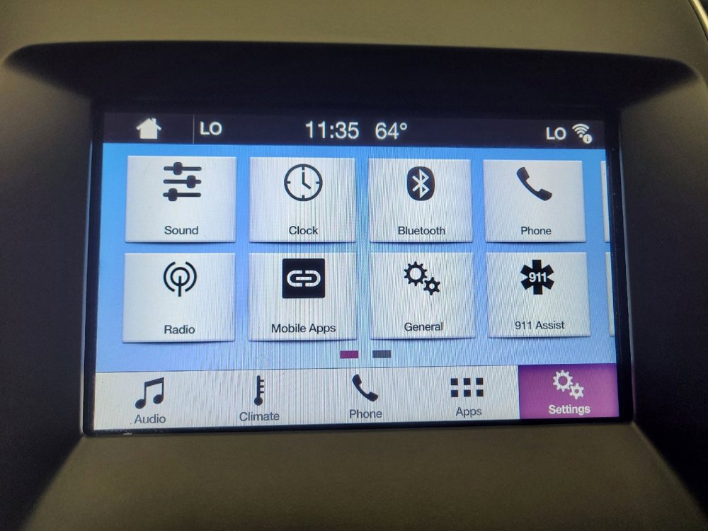 Used 2017 Ford Edge Titanium image 25