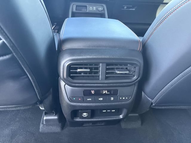 Certified 2025 Honda Pilot TrailSport image 16
