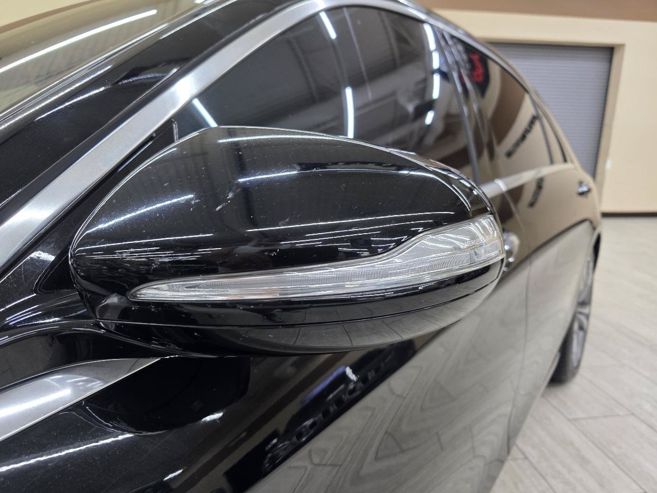 Used 2017 Mercedes-Benz S 550 Sedan image 11