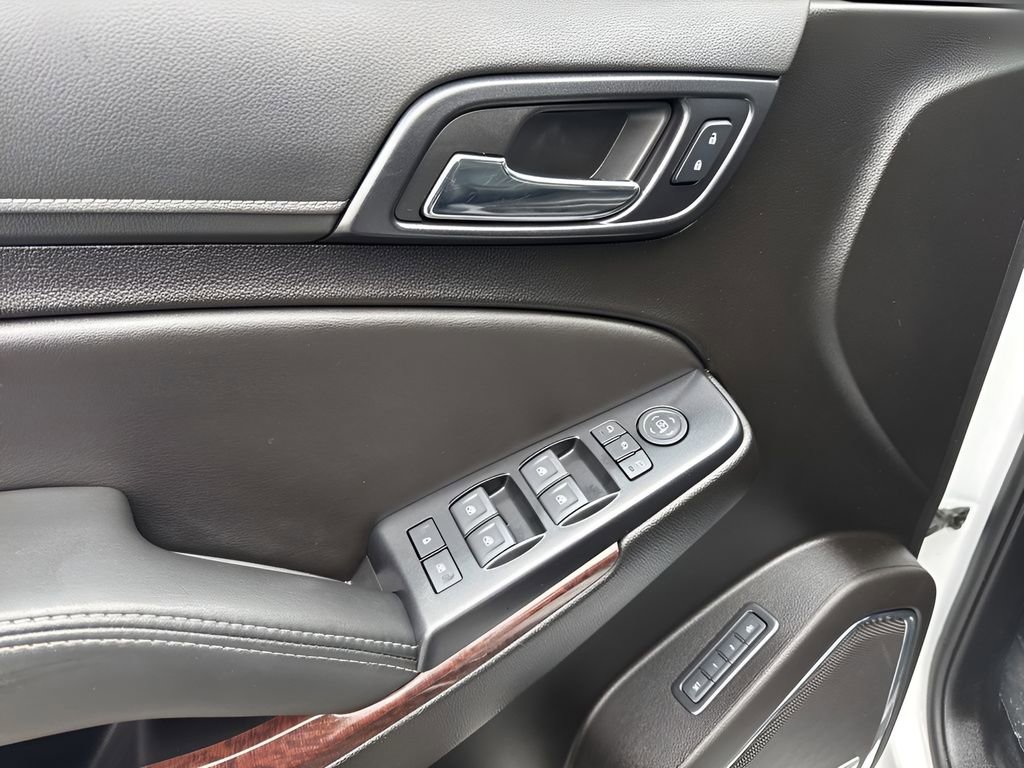 Used 2020 GMC Yukon SLT image 29