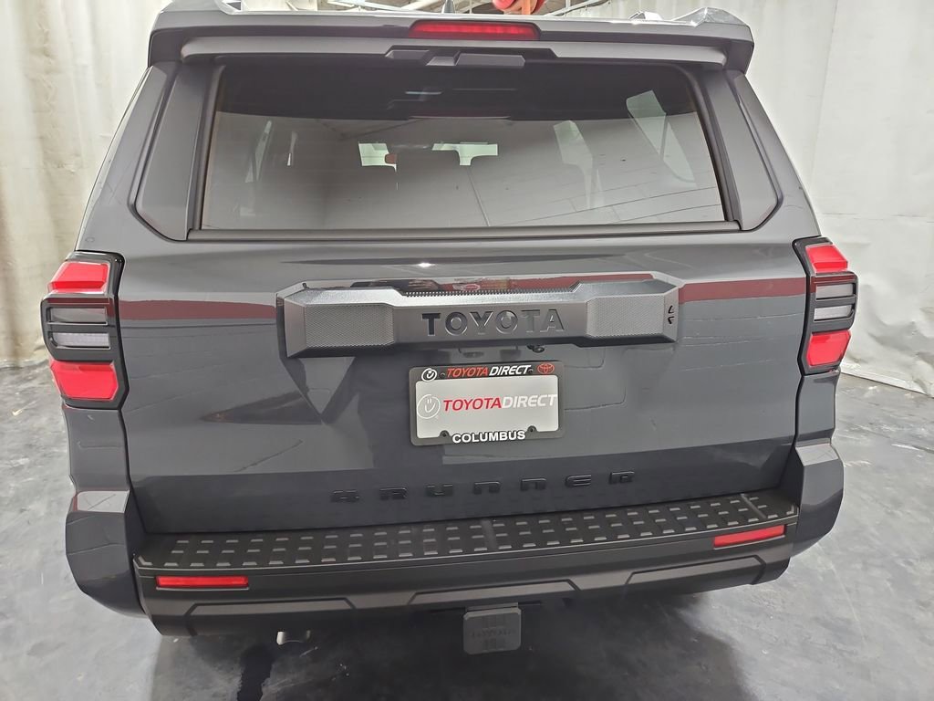 New 2026 Toyota 4Runner SR5 image 5