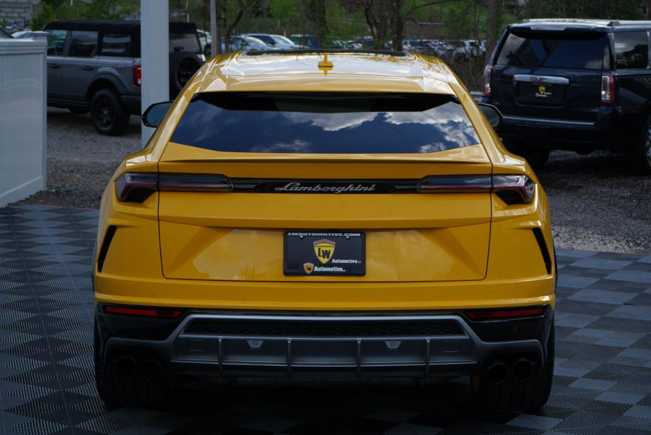 Used 2020 Lamborghini Urus AWD/4WD image 7