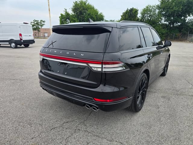 Used 2023 Lincoln Aviator Reserve w/ Equipment Group 201A RWD image 3