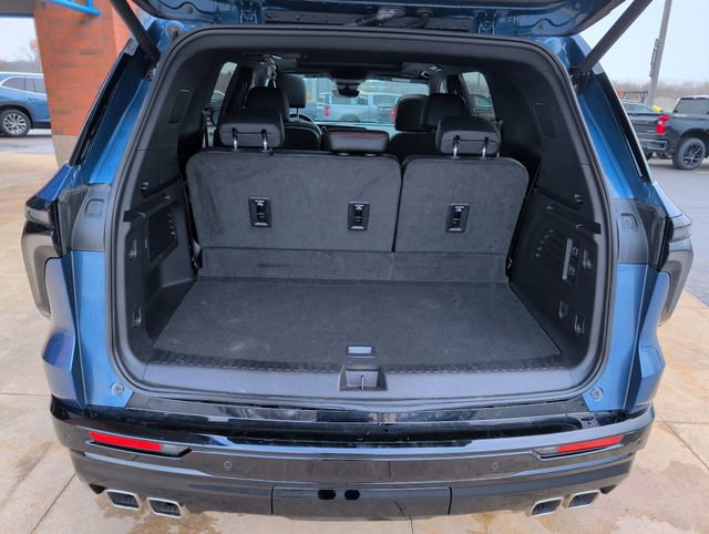 Used 2025 Chevrolet Traverse RS w/ LPO, Floor Liner Package image 23