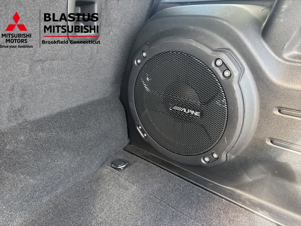 Used 2023 Jeep Wrangler Unlimited Sahara image 18