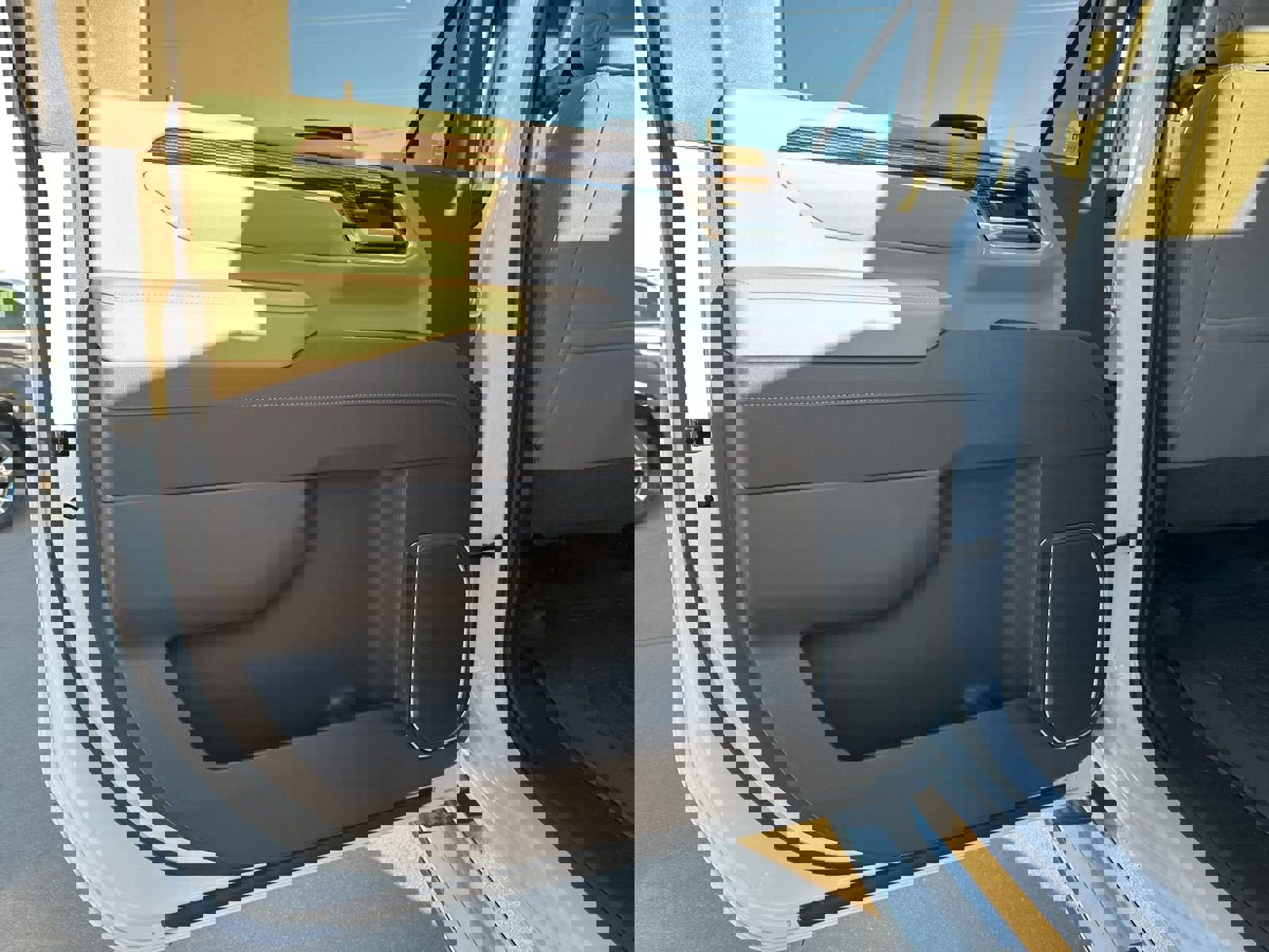 New 2026 GMC Sierra 2500 SLE image 16