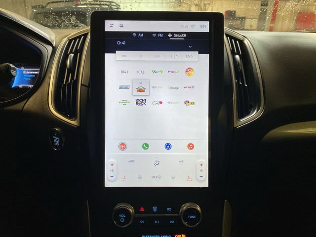 Used 2023 Ford Edge SEL image 8