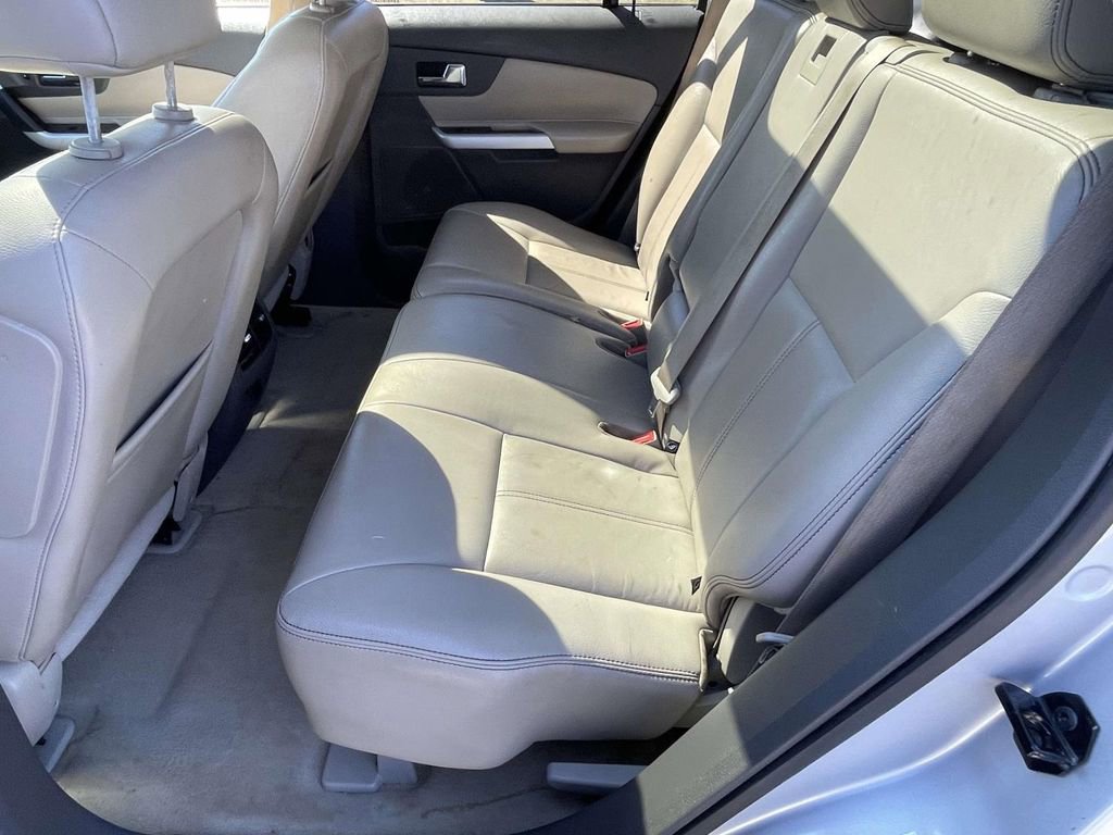 Used 2011 Ford Edge Limited image 11