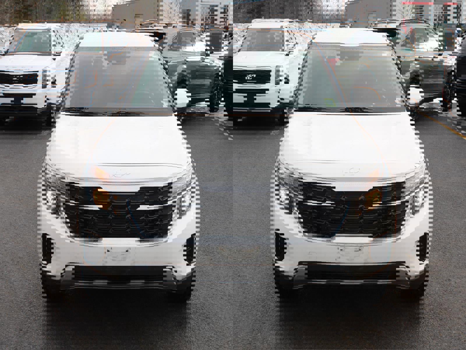 Certified 2024 Kia Seltos LX image 2