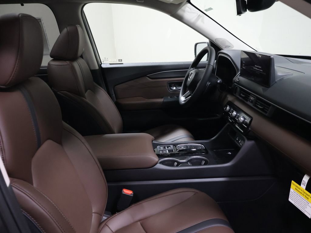 New 2026 Honda Pilot Touring image 19