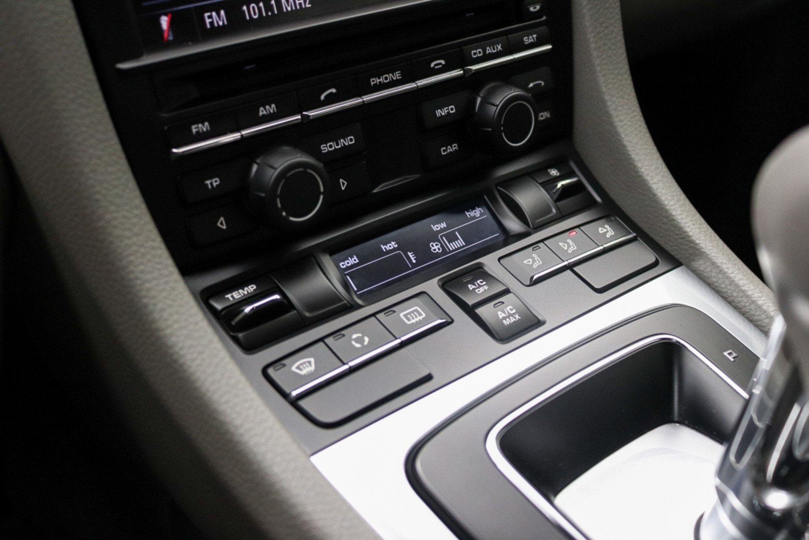 Used 2014 Porsche Cayman RWD image 26