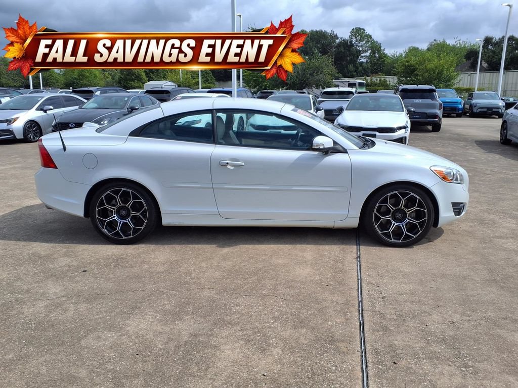 Used 2011 Volvo C70 T5 w/ Multimedia Pkg FWD image 6