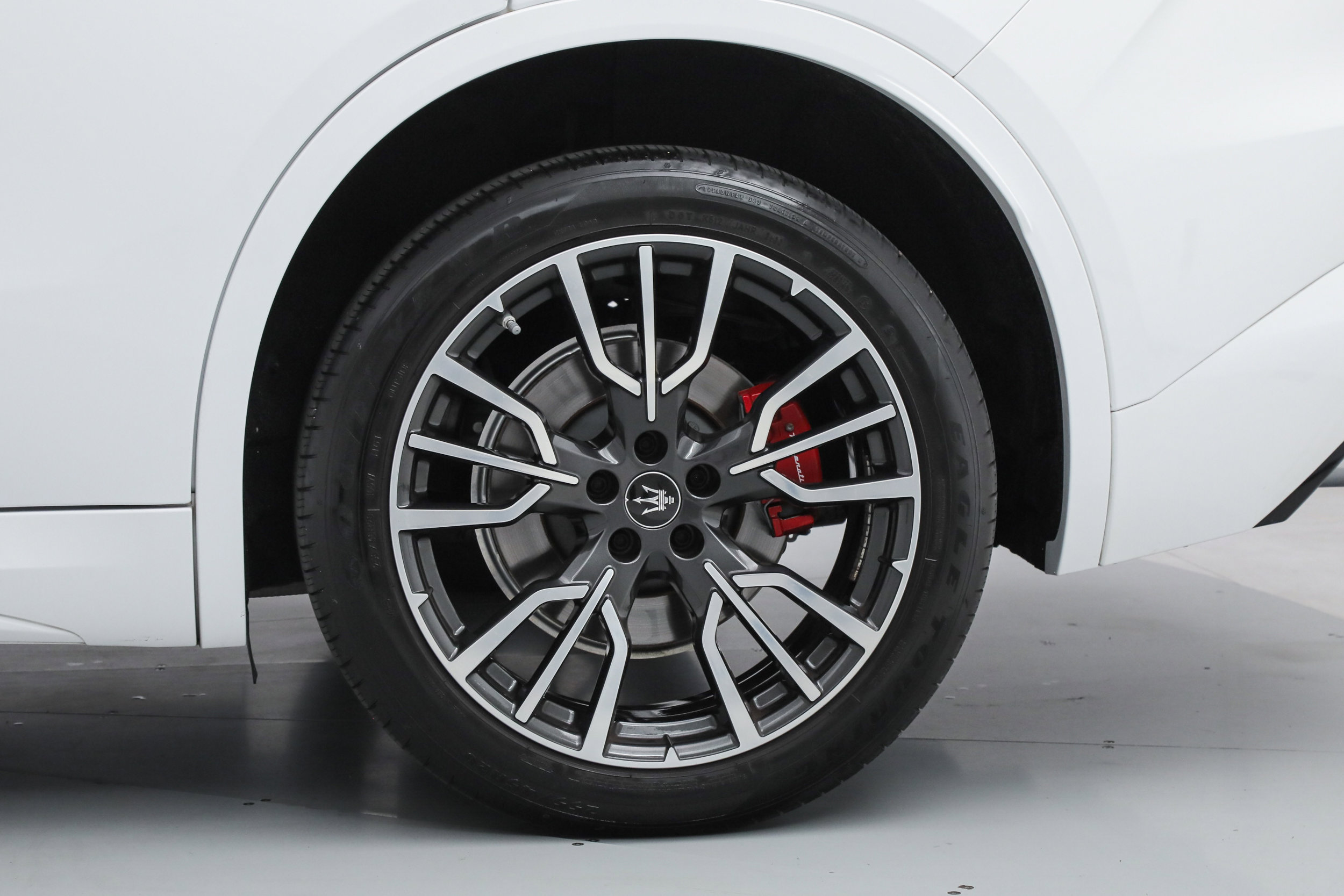 Used 2023 Maserati Grecale GT AWD/4WD image 20