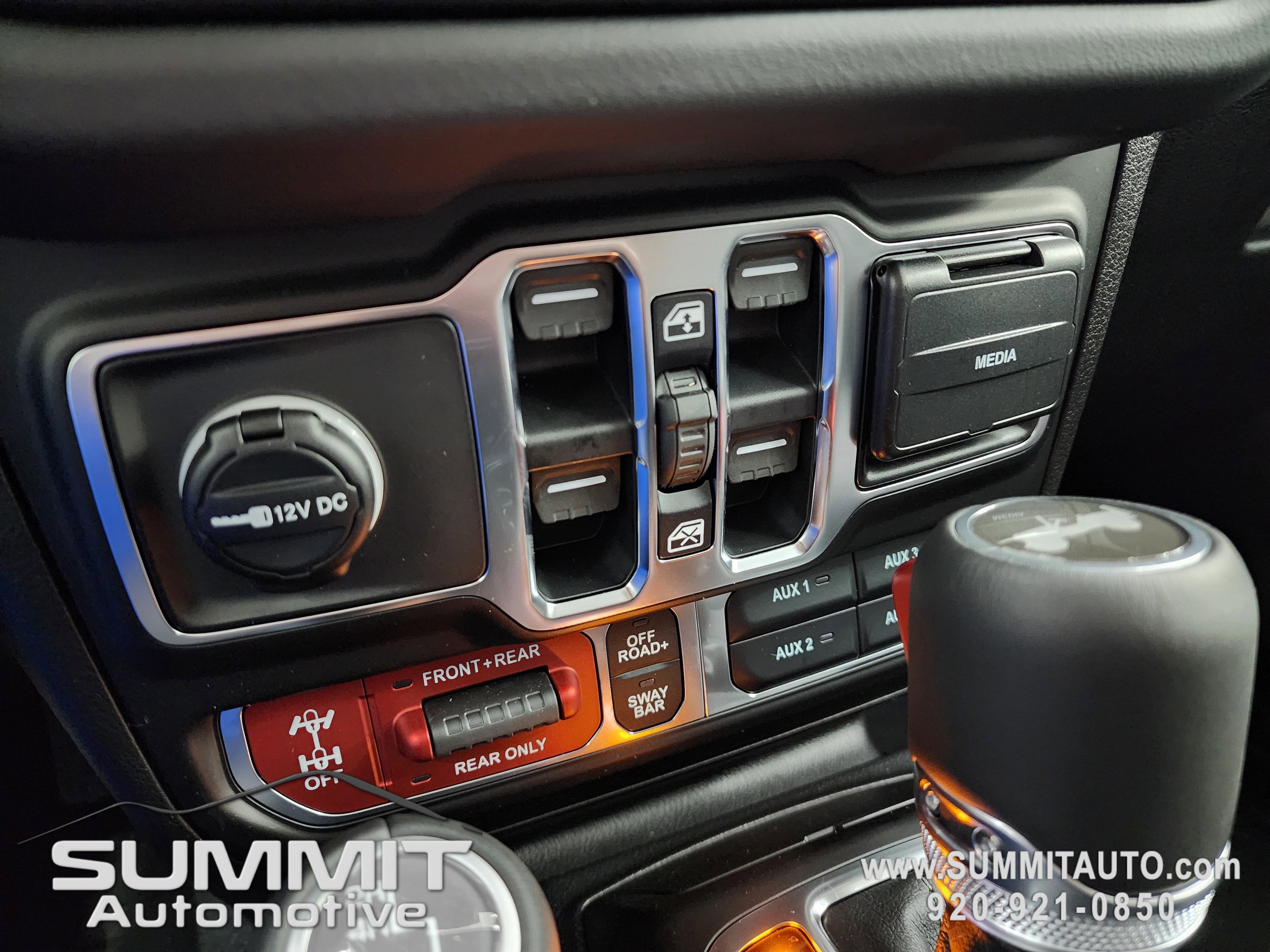 New 2026 Jeep Wrangler Unlimited Rubicon w/ Safety Group AWD/4WD image 47