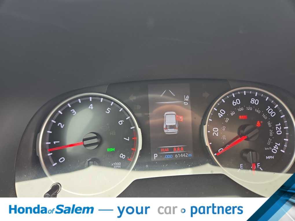 Used 2021 Toyota RAV4 LE FWD image 16