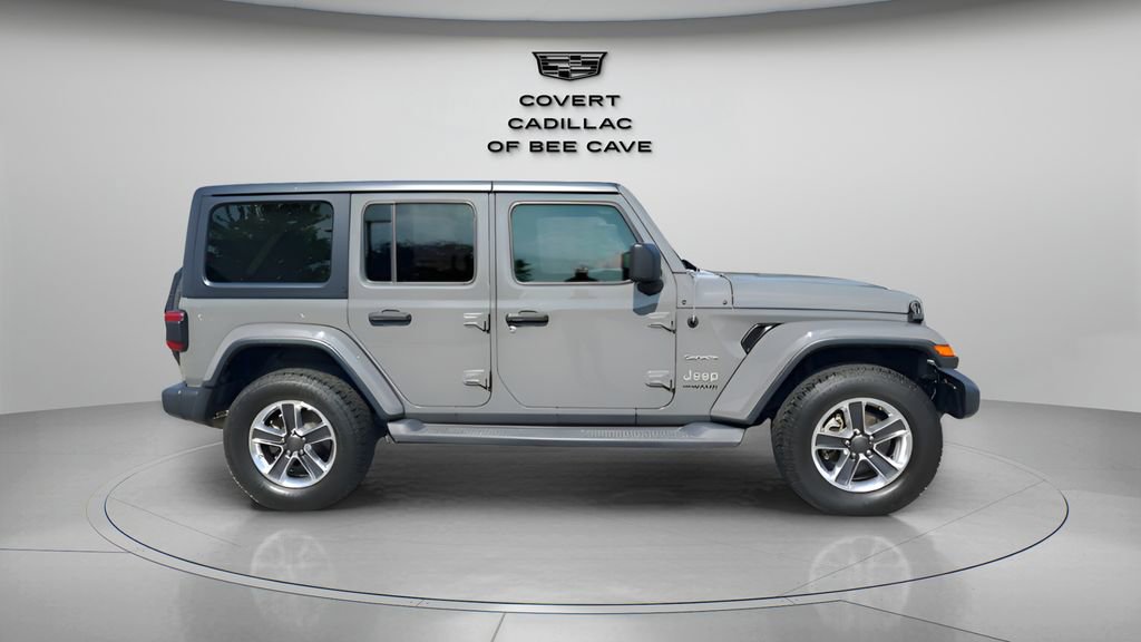 Used 2019 Jeep Wrangler Unlimited Sahara image 11