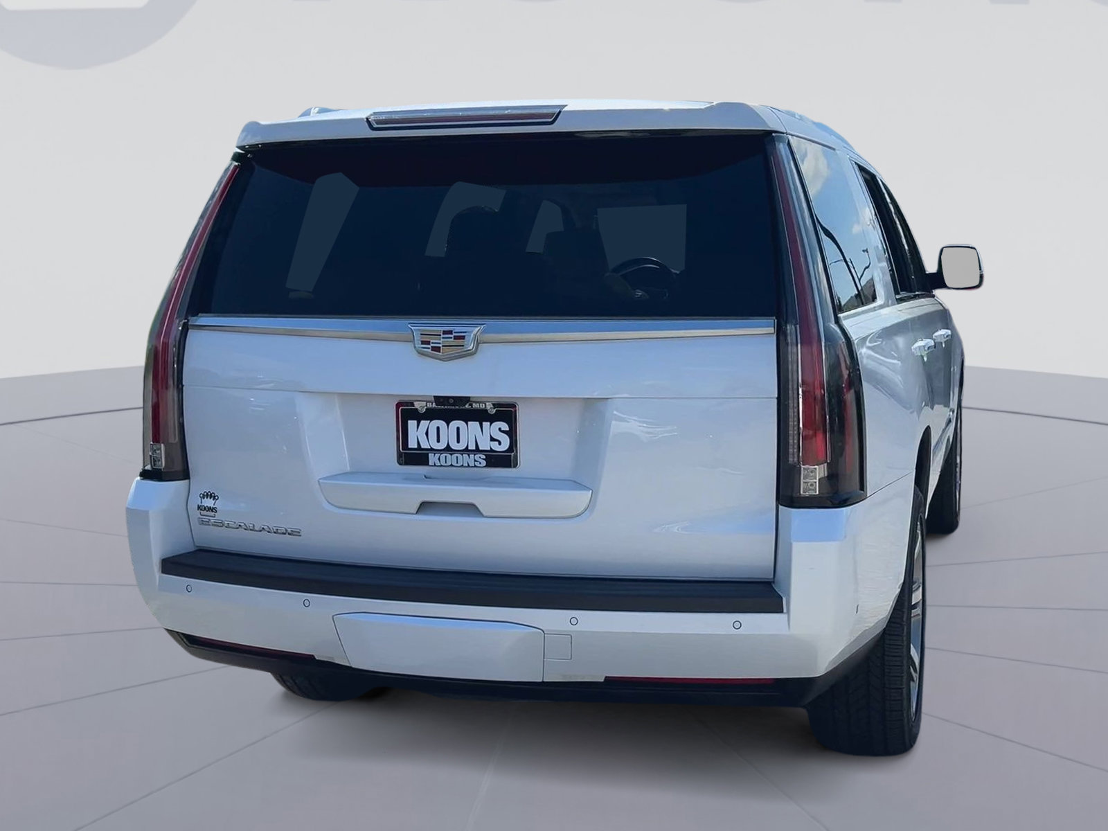 Used 2018 Cadillac Escalade Premium Luxury RWD image 11