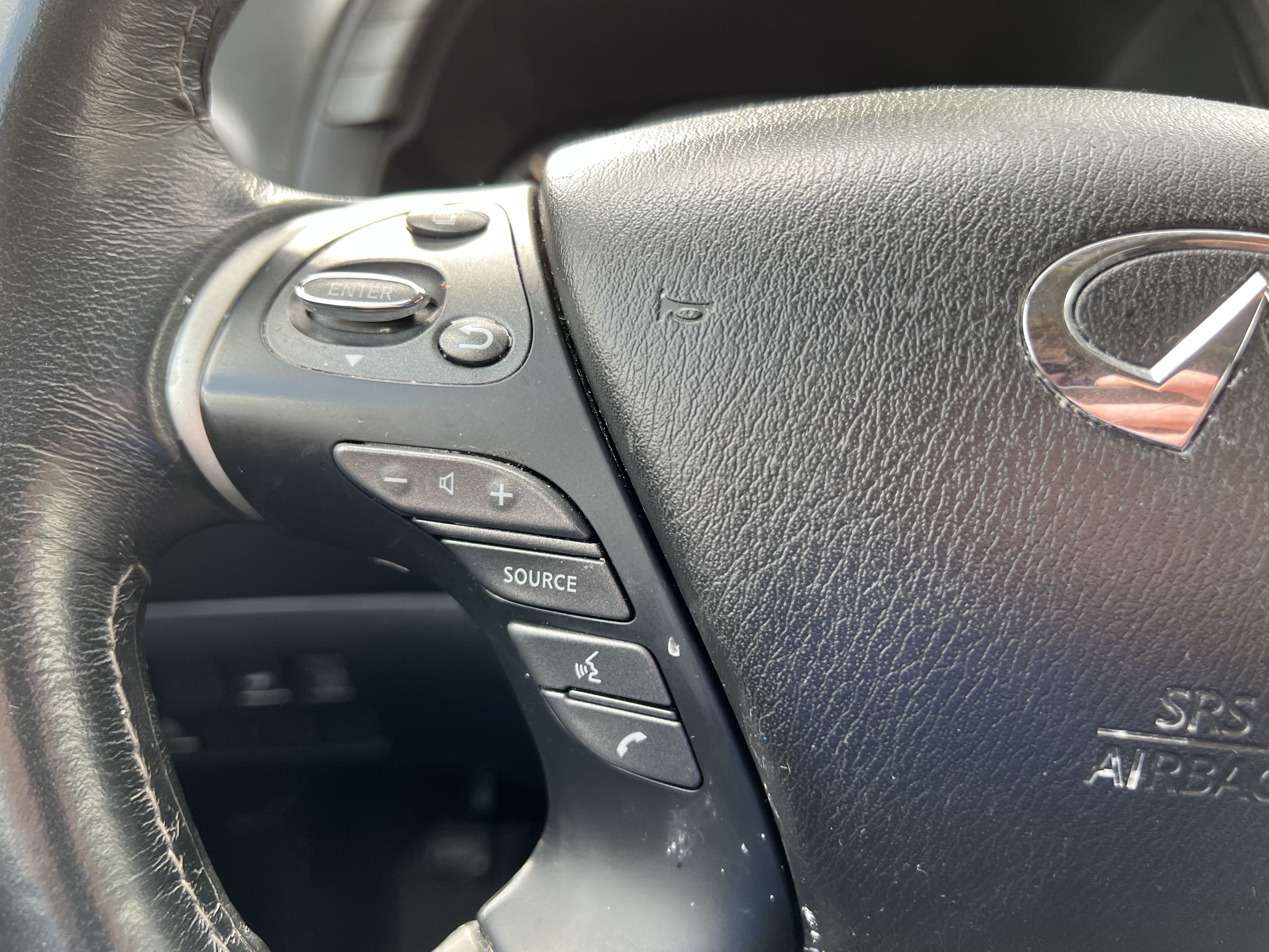 Used 2017 INFINITI QX60 Luxe w/ Premium Plus Package AWD/4WD image 19