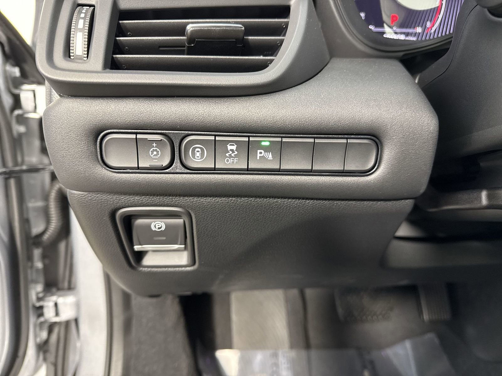 Certified 2025 Acura TLX w/ Technology Package image 16