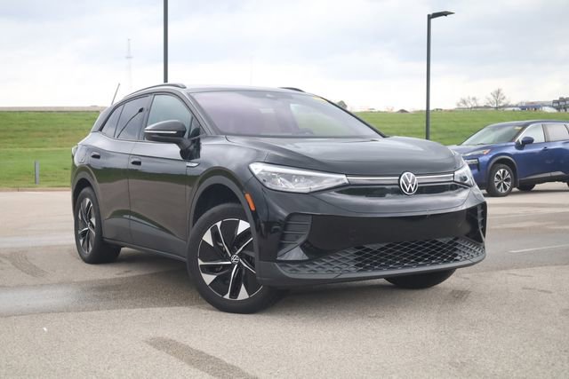 Used 2021 Volkswagen ID.4 Pro image 2