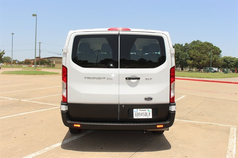 Used 2023 Ford Transit 350 XLT RWD image 3