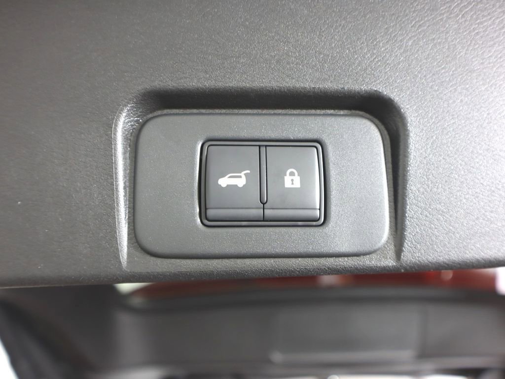 New 2026 Nissan Rogue SV AWD/4WD image 34