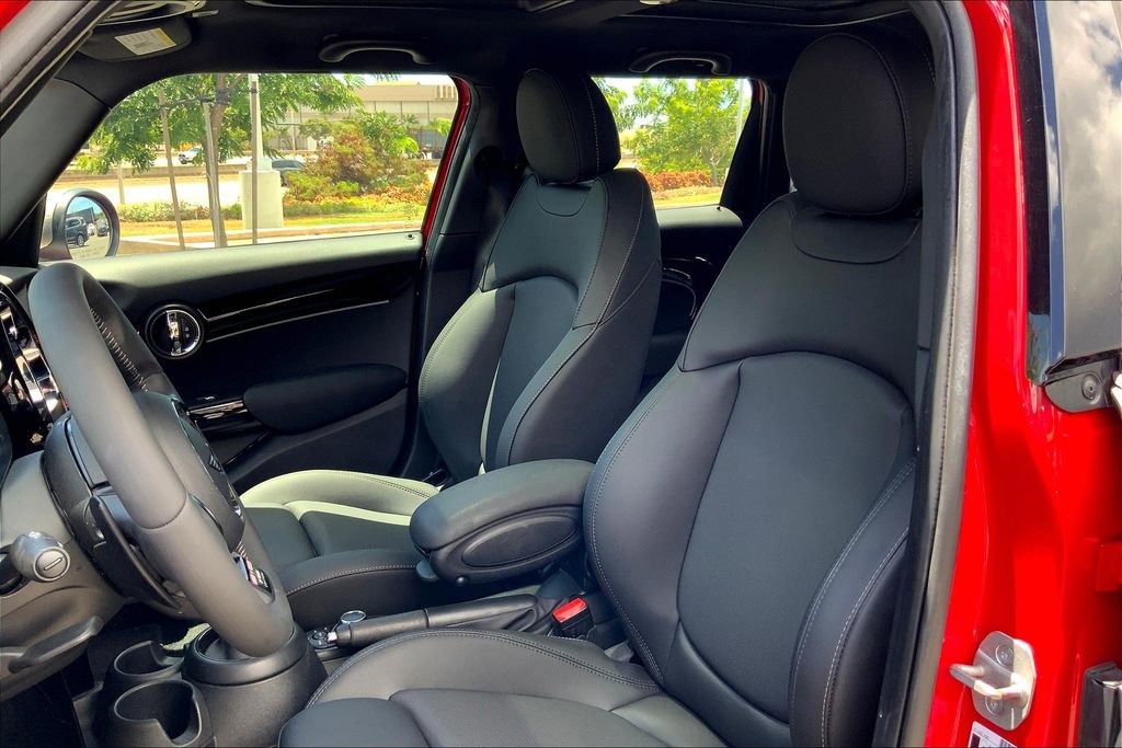 Certified 2023 MINI Cooper S image 27