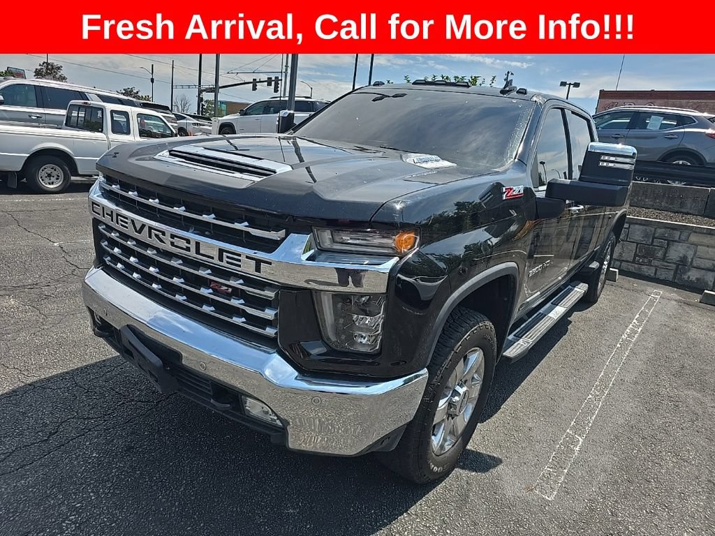 Used 2020 Chevrolet Silverado 2500 LTZ w/ LTZ Premium Package AWD/4WD image 3