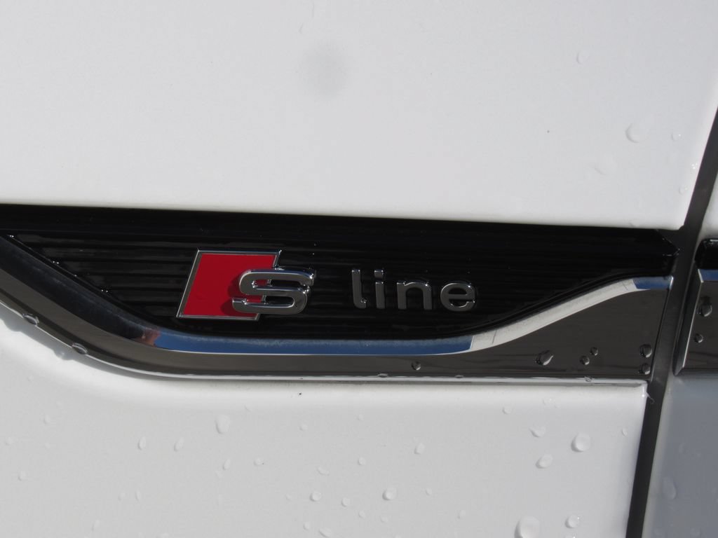 Used 2022 Audi A5 2.0T Premium AWD/4WD image 9