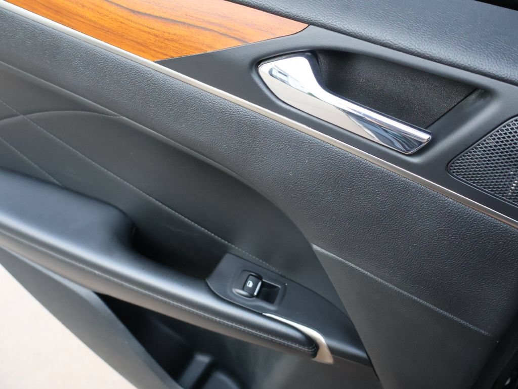 Used 2017 Lincoln MKC Reserve FWD image 14