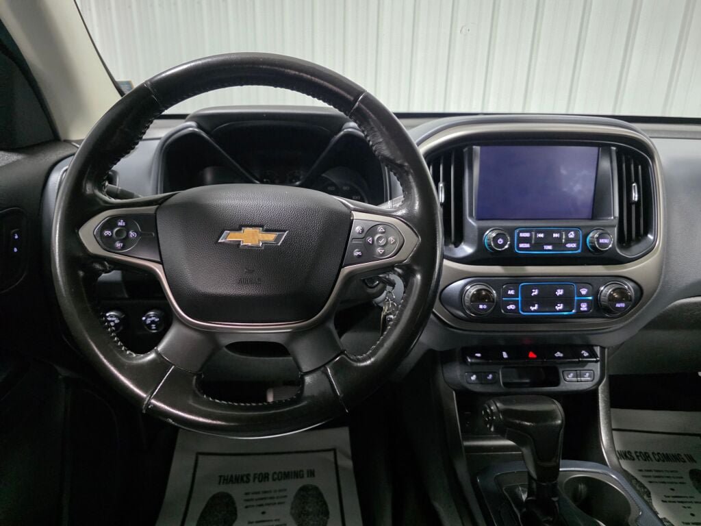 Used 2018 Chevrolet Colorado Z71 w/ LPO, Premium Interior Package AWD/4WD image 8